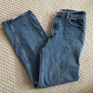 Abercrombie The 90s Relaxed Jean High Rise